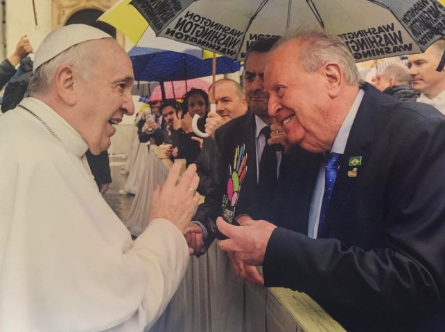 DIA C: Papa Francisco abençoa o cooperativismo e o Dia de Cooperar